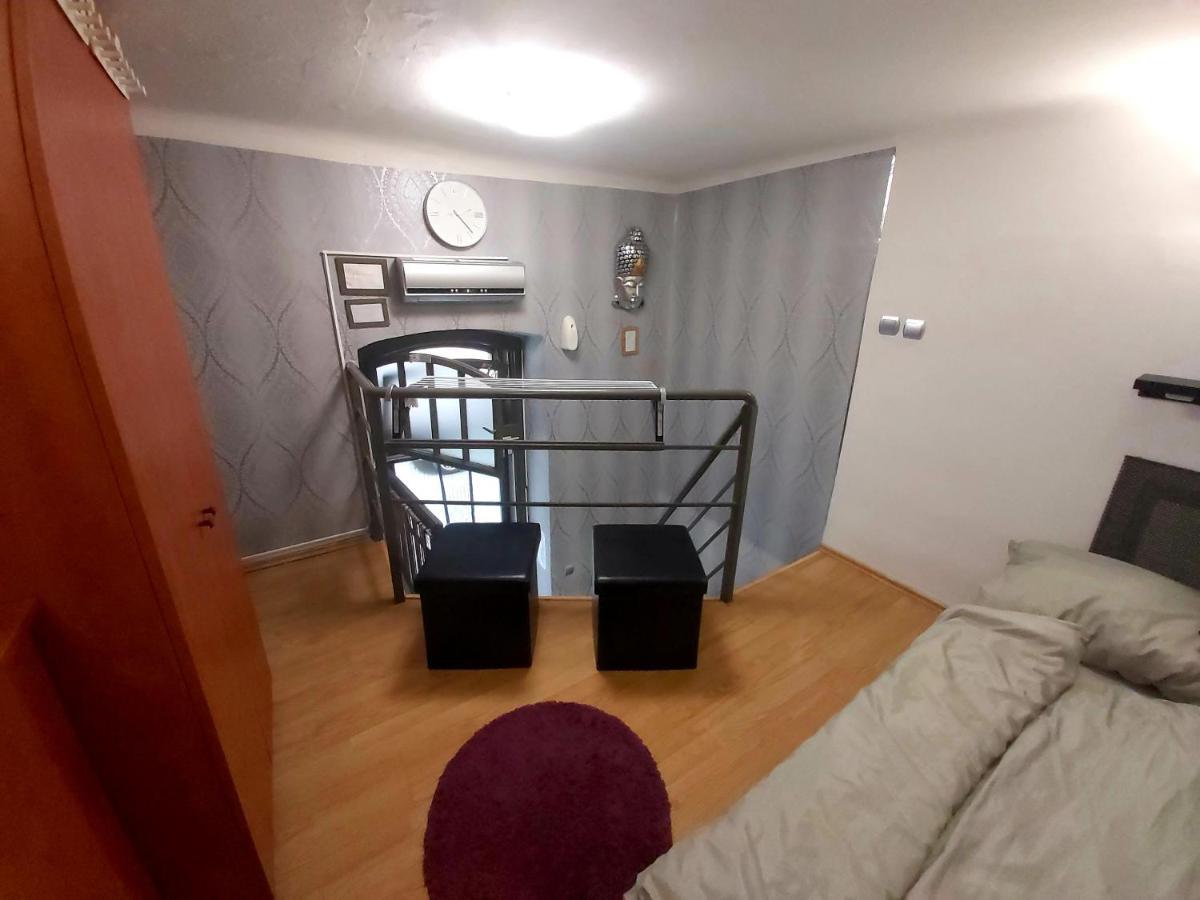 Like Studio City Centrum, Wifi, Terrace Boedapest Buitenkant foto
